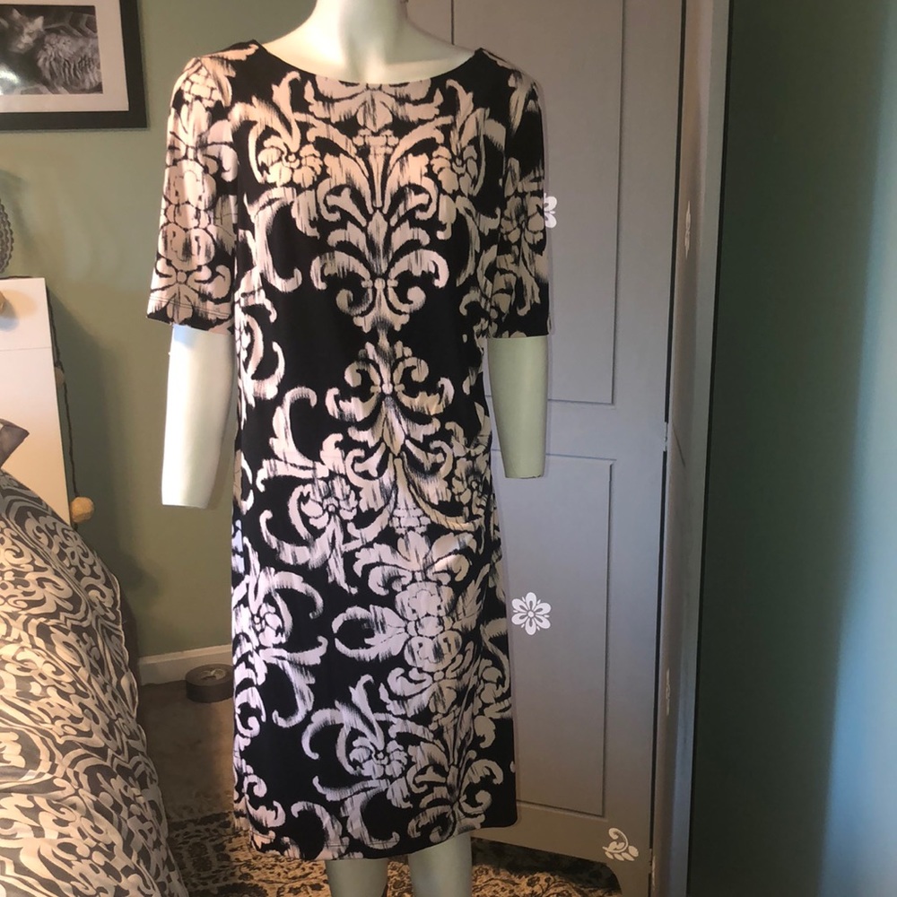 Connected Apparel Dress Size 16w pink and black